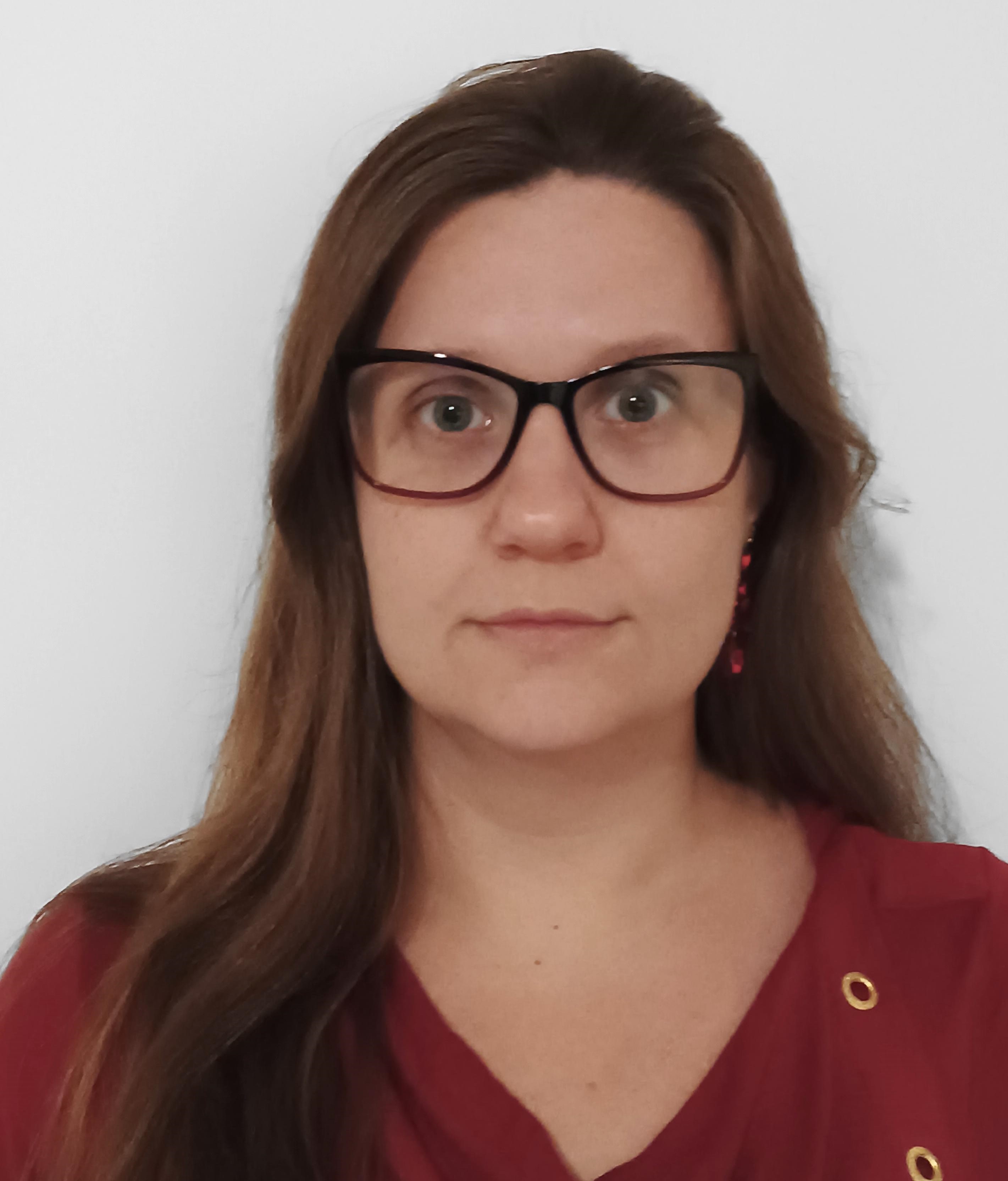 Profª Paula Nerhing