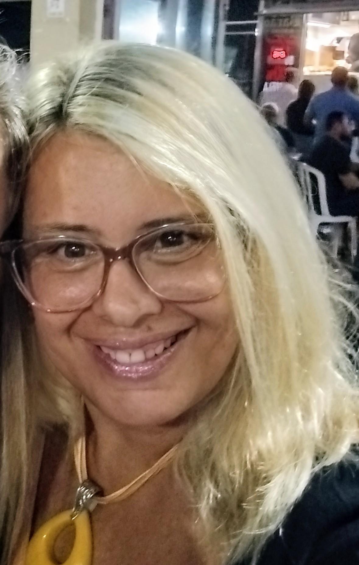 Profª Teresa Cristina Batista Fonseca