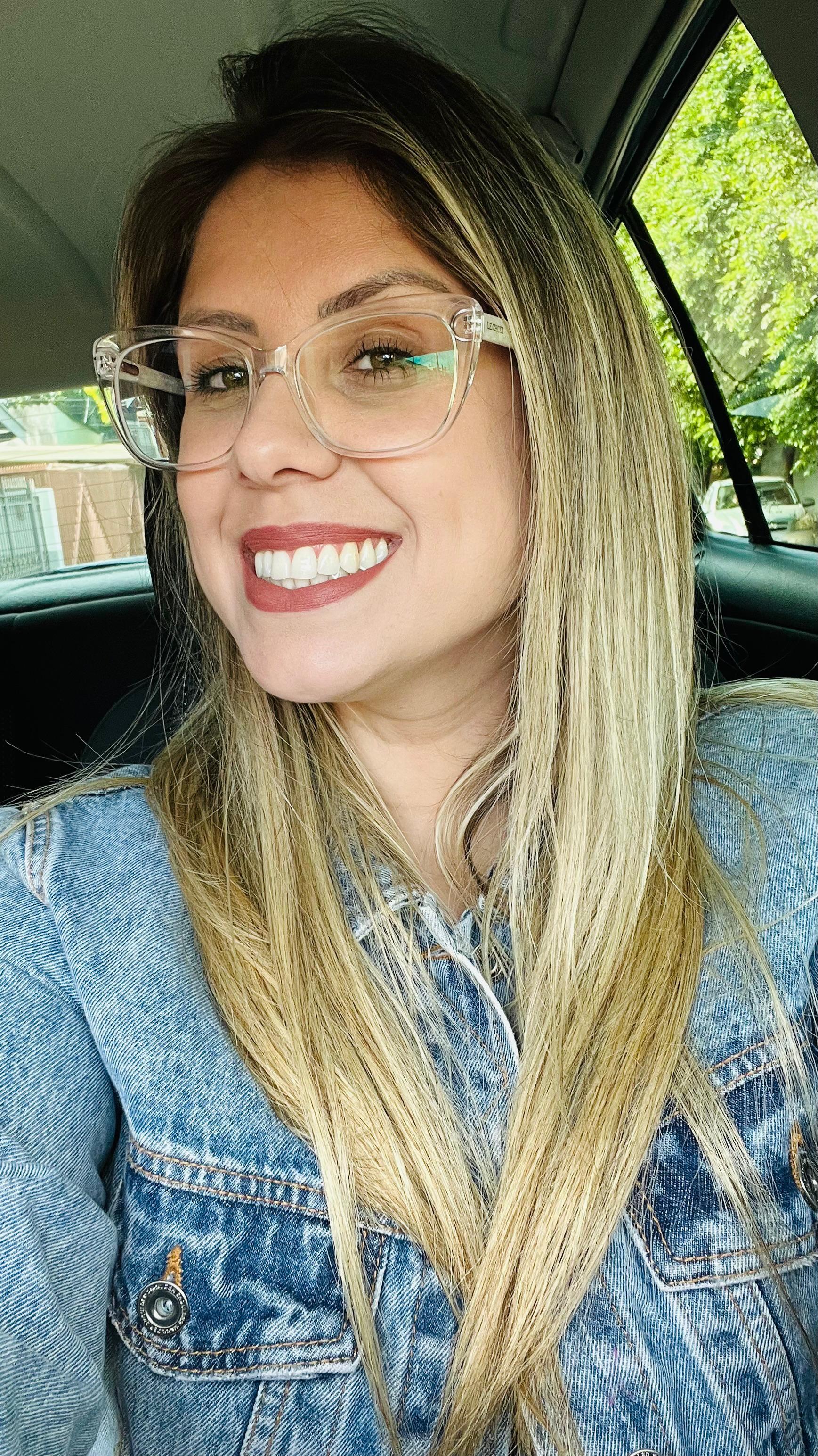 Profª Camila Vieira